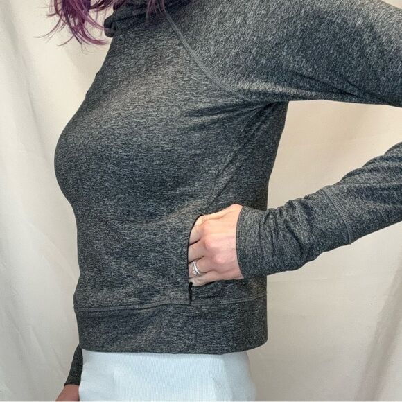 Old Navy Active Women Cozecore Cropped Scuba Hoodie Grey Gray S SM Small ST TALL - Picture 2 of 16